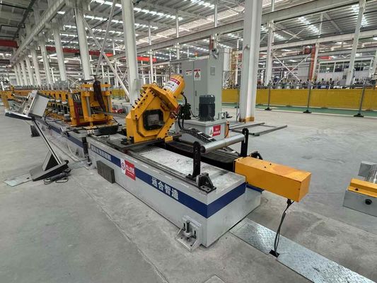 380V 50Hz ソーラー・ブラケット・フォーミング・マシン 操作が簡単 電力供給